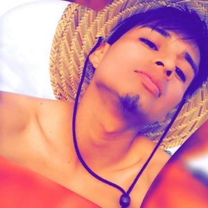 Meet your Posher, Niky